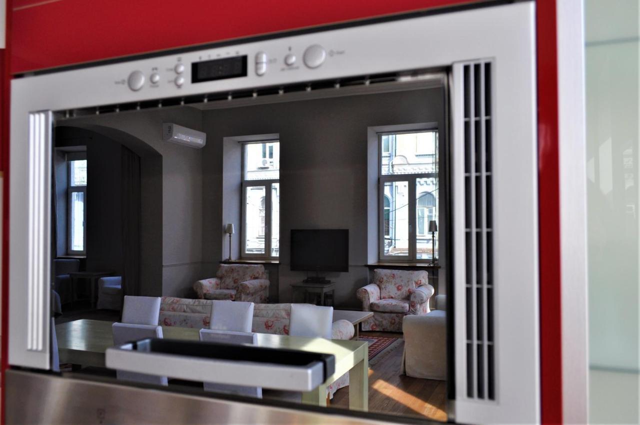 Great 144 Sq.M. Apartment In The Center Of Kiev Eksteriør bilde