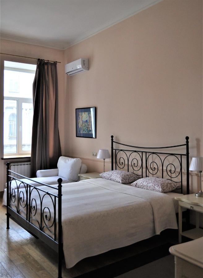 Great 144 Sq.M. Apartment In The Center Of Kiev Eksteriør bilde